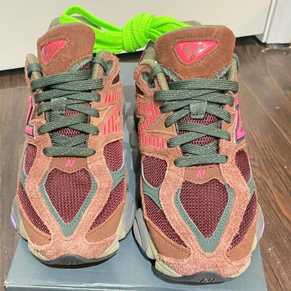 New Balance Women's Burgundy and Pink Trainers size us7